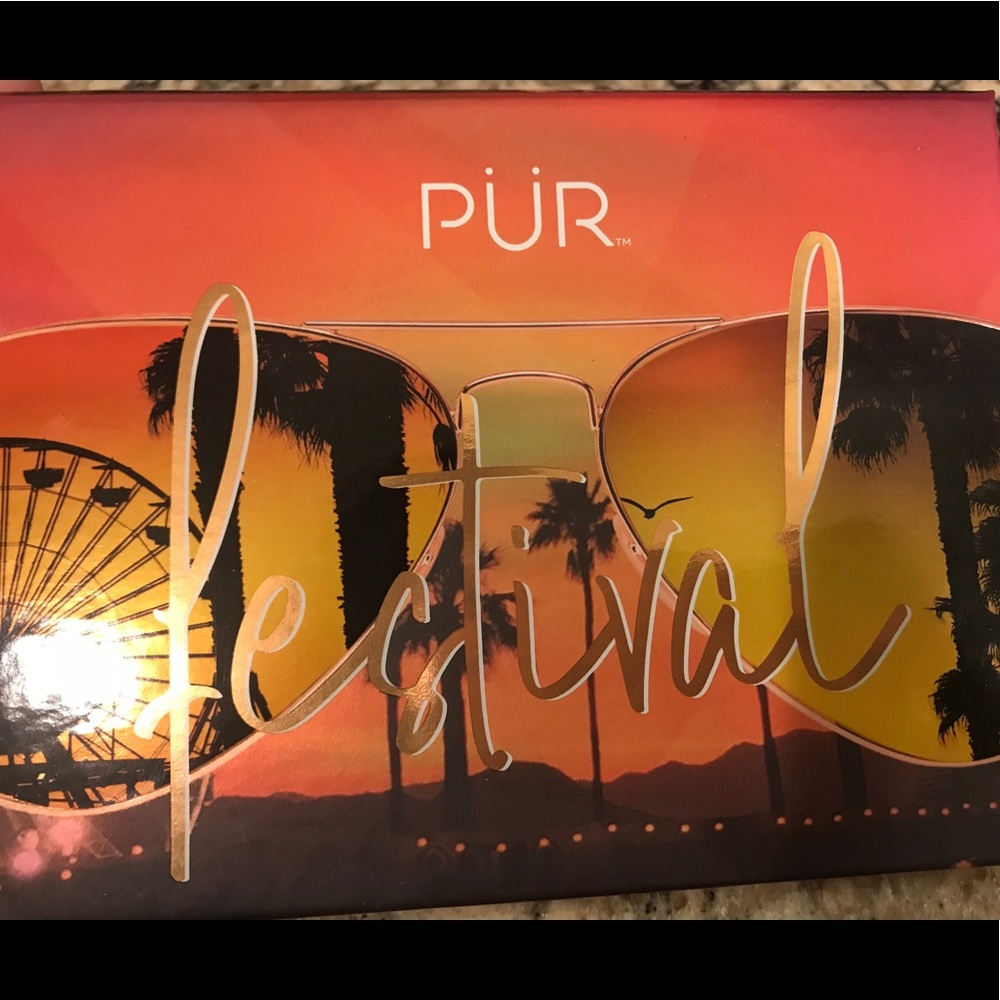 BRAND NEW PUR Festival Pressed Pigment palette
